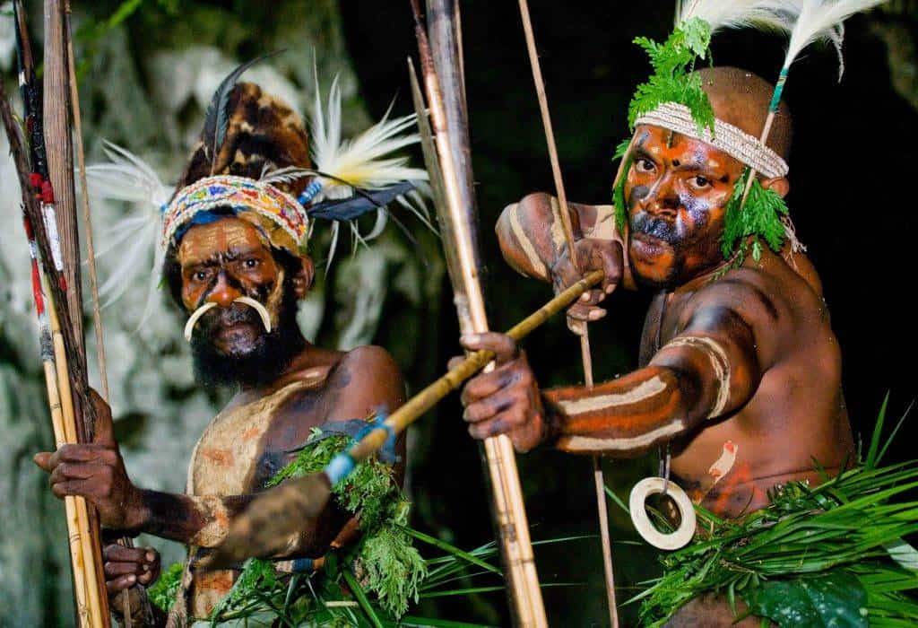 Papua: jungles tribes and cannibalism